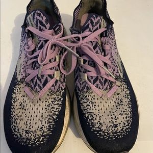 Brooks Bedlam running shoes